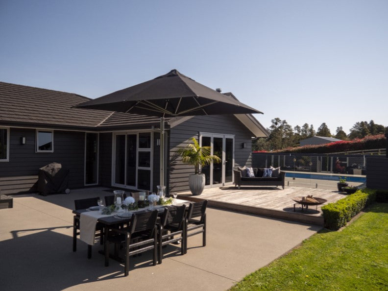 Shadowspec Serenity™ Rotating Cantilever Umbrella