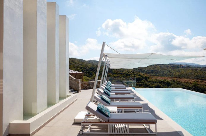 Umbrosa Spectra Forward 80° Cantilever Umbrella
